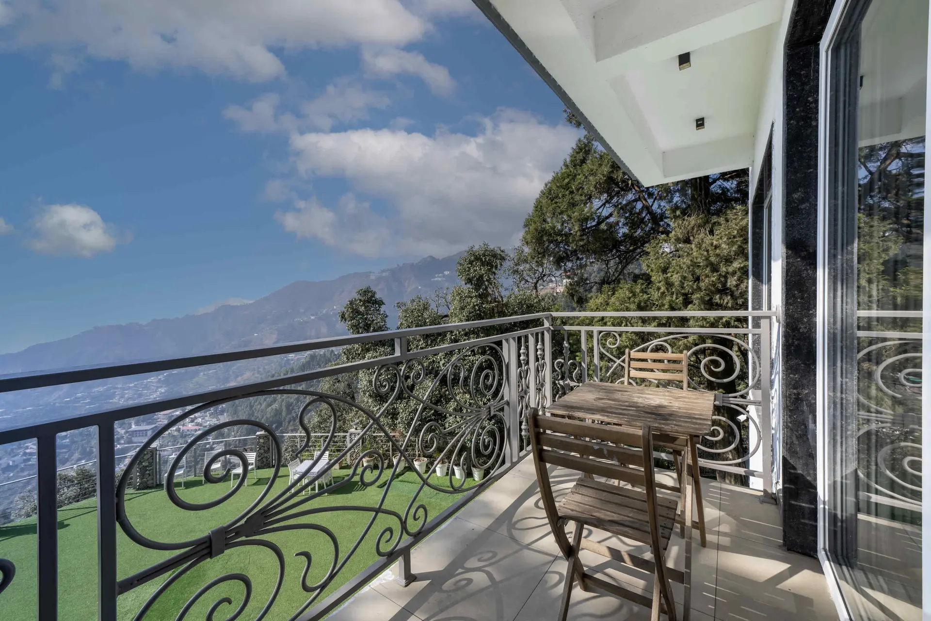 Deluxe Room With Balcony