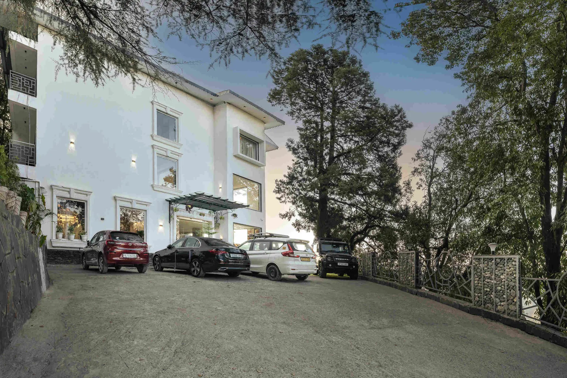 Executive Valley View Room